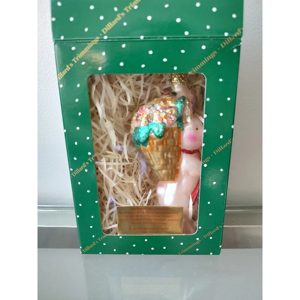 N/A christmas ornament